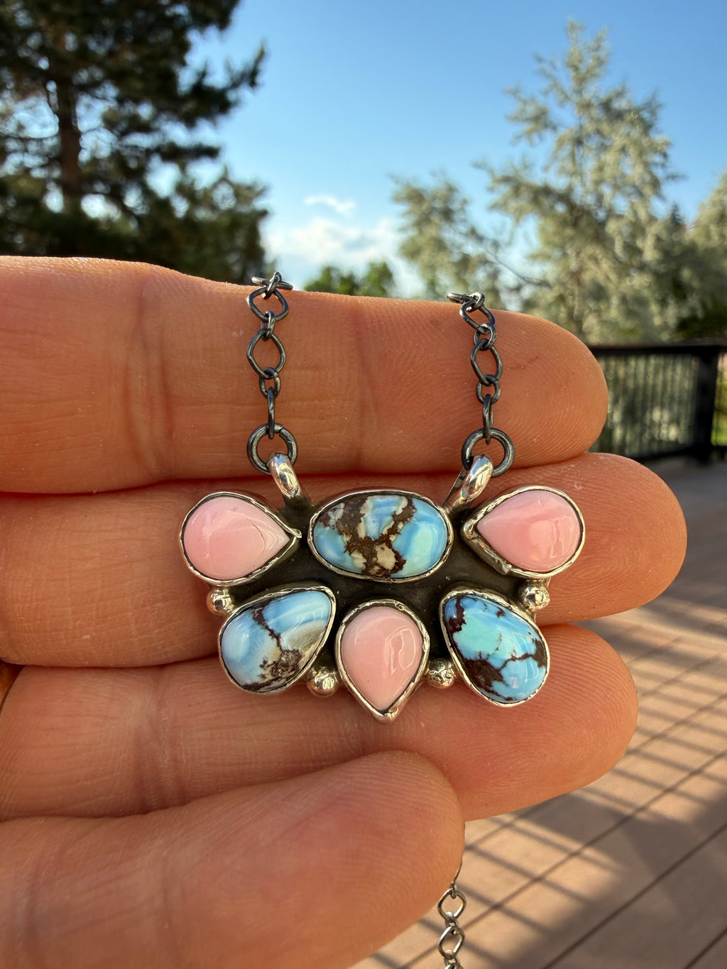 Keith Henry Navajo Golden Hills Turquoise Pink Conch Cluster Necklace 18”