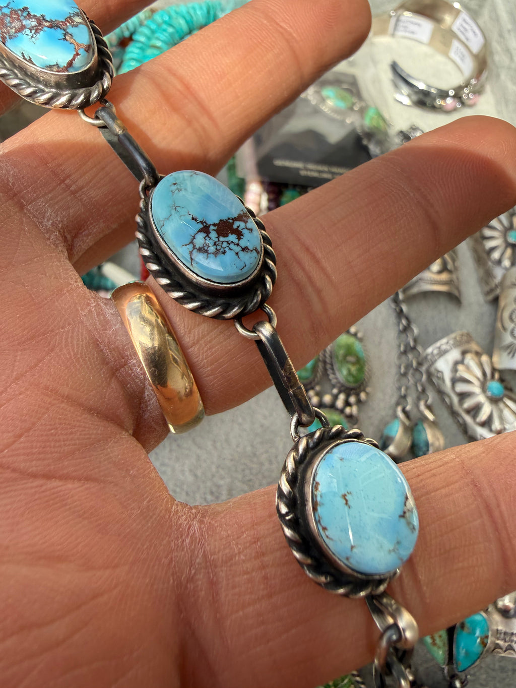 Augustine Largo Navajo Golden Hills Turquoise Choker Necklace 16”